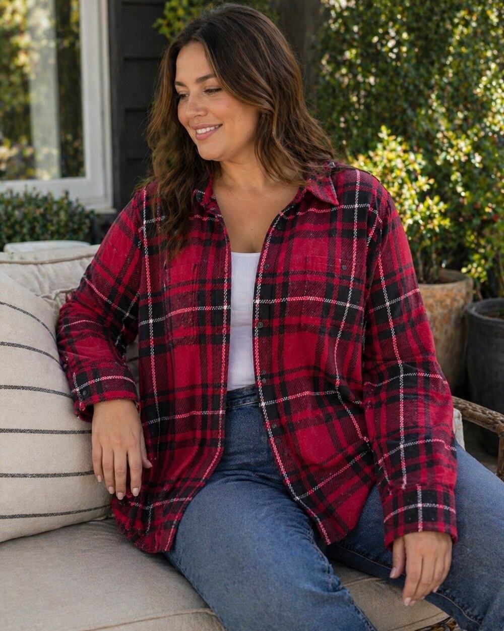 Faherty Plaid Flannel Shirt Large Red Black Button Up Soft